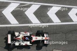 21.04.2006 Imola, Italy,  Rubens Barrichello (BRA), Honda Racing F1 Team, RA106  - Formula 1 World Championship, Rd 4, San Marino Grand Prix, Friday Practice