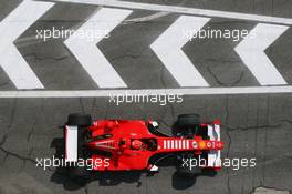 21.04.2006 Imola, Italy,  Michael Schumacher (GER), Scuderia Ferrari, 248 F1 - Formula 1 World Championship, Rd 4, San Marino Grand Prix, Friday Practice