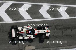 21.04.2006 Imola, Italy,  Rubens Barrichello (BRA), Honda Racing F1 Team, RA106  - Formula 1 World Championship, Rd 4, San Marino Grand Prix, Friday Practice