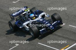 21.04.2006 Imola, Italy,  Alexander Wurz (AUT), Test Driver, Williams F1 Team, FW28 Cosworth - Formula 1 World Championship, Rd 4, San Marino Grand Prix, Friday Practice