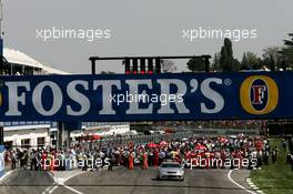 23.04.2006 Imola, Italy,  The grid - Formula 1 World Championship, Rd 4, San Marino Grand Prix, Sunday Pre-Race Grid