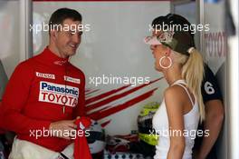 23.04.2006 Imola, Italy,  Ralf Schumacher (GER), Toyota Racing ans Cora Schumacher (GER), Wife of Ralf Schumacher - Formula 1 World Championship, Rd 4, San Marino Grand Prix, Sunday Pre-Race Grid