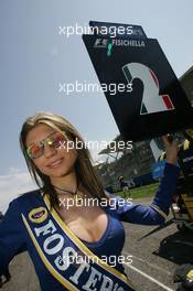 23.04.2006 Imola, Italy,  Grid girl - Formula 1 World Championship, Rd 4, San Marino Grand Prix, Sunday Grid Girl