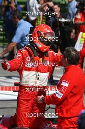 23.04.2006 Imola, Italy,  Michael Schumacher (GER), Scuderia Ferrari and Jean Todt (FRA), Scuderia Ferrari, Teamchief, General Manager, Team Principal - Formula 1 World Championship, Rd 4, San Marino Grand Prix, Sunday Podium