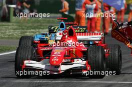 23.04.2006 Imola, Italy,  Michael Schumacher (GER), Scuderia Ferrari, 248 F1 - Formula 1 World Championship, Rd 4, San Marino Grand Prix, Sunday Podium