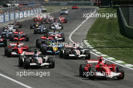 23.04.2006 Imola, Italy,  Michael Schumacher (GER), Scuderia Ferrari leads the start of the race - Formula 1 World Championship, Rd 4, San Marino Grand Prix, Sunday Race