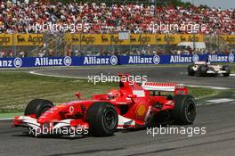 23.04.2006 Imola, Italy,  Michael Schumacher (GER), Scuderia Ferrari - Formula 1 World Championship, Rd 4, San Marino Grand Prix, Sunday Race