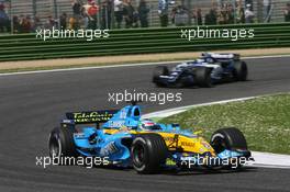 23.04.2006 Imola, Italy,  Giancarlo Fisichella (ITA), Renault F1 Team, R26 - Formula 1 World Championship, Rd 4, San Marino Grand Prix, Sunday Race