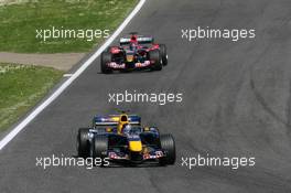 23.04.2006 Imola, Italy,  Christian Klien (AUT), Red Bull Racing, RB2 leads Scott Speed (USA), Scuderia Toro Rosso, STR01 - Formula 1 World Championship, Rd 4, San Marino Grand Prix, Sunday Race