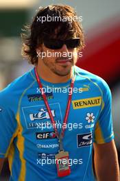 22.04.2006 Imola, Italy,  Fernando Alonso (ESP), Renault F1 Team - Formula 1 World Championship, Rd 4, San Marino Grand Prix, Saturday