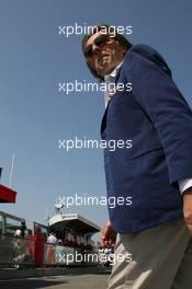 22.04.2006 Imola, Italy,  Luca di Montezemolo (ITA), Scuderia Ferrari, Fiat President, Chairman & Managing Director -- Formula 1 World Championship, Rd 4, San Marino Grand Prix, Saturday Practice