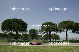 22.04.2006 Imola, Italy,  Vitantonio Liuzzi (ITA), Scuderia Toro Rosso, STR01 - Formula 1 World Championship, Rd 4, San Marino Grand Prix, Saturday Qualifying