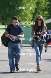 23.04.2006 Imola, Italy,  Christian Klien (AUT), Red Bull Racing with his girl friend  Franziska - Formula 1 World Championship, Rd 4, San Marino Grand Prix, Sunday