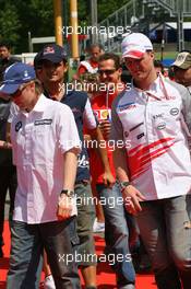 23.04.2006 Imola, Italy,  Nick Heidfeld (GER), BMW Sauber F1 Team with Ralf Schumacher (GER), Toyota Racing - Formula 1 World Championship, Rd 4, San Marino Grand Prix, Sunday