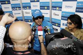 20.04.2006 Imola, Italy,  Fernando Alonso (ESP), Renault F1 Team - Formula 1 World Championship, Rd 4, San Marino Grand Prix, Thursday