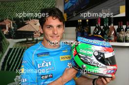 20.04.2006 Imola, Italy,  Giancarlo Fisichella (ITA), Renault F1 Team with his new helmet - Formula 1 World Championship, Rd 4, San Marino Grand Prix, Thursday