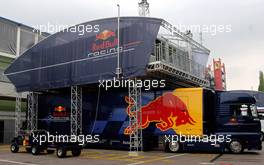 18.04.2006 Imola, Italy,  The new Red Bull Energy Station gets build up as well the engeneers offices above the technical trucks (Red Bull Racing Tree House)  - Formula 1 World Championship, Rd 4, San Marino Grand Prix, Thursday