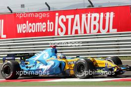 25.08.2006 Istanbul, Turkey,  Fernando Alonso (ESP), Renault F1 Team - Formula 1 World Championship, Rd 14, Turkish Grand Prix, Friday Practice