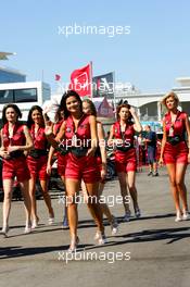 25.08.2006 Istanbul, Turkey,  Girls in the paddock - Formula 1 World Championship, Rd 14, Turkish Grand Prix, Friday