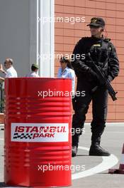 25.08.2006 Istanbul, Turkey,  Special police Security - Formula 1 World Championship, Rd 14, Turkish Grand Prix, Friday