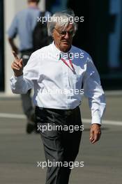 25.08.2006 Istanbul, Turkey,  Bernie Ecclestone (GBR) - Formula 1 World Championship, Rd 14, Turkish Grand Prix, Friday