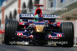 25.08.2006 Istanbul, Turkey,  Vitantonio Liuzzi (ITA), Scuderia Toro Rosso, STR01 - Formula 1 World Championship, Rd 14, Turkish Grand Prix, Friday Practice