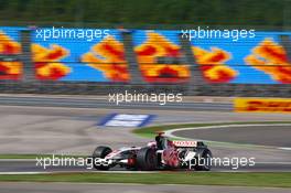 25.08.2006 Istanbul, Turkey,  Rubens Barrichello (BRA), Honda Racing F1 Team, RA106  - Formula 1 World Championship, Rd 14, Turkish Grand Prix, Friday Practice