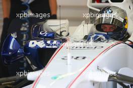 25.08.2006 Istanbul, Turkey,  Sebastian Vettel (GER), Test Driver, BMW Sauber F1 Team, Pitlane, Box, Garage - Formula 1 World Championship, Rd 14, Turkish Grand Prix, Friday Practice