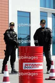 25.08.2006 Istanbul, Turkey,  Special police Security - Formula 1 World Championship, Rd 14, Turkish Grand Prix, Friday