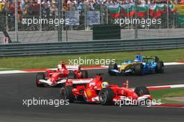 27.08.2006 Istanbul, Turkey,  Felipe Massa (BRA), Scuderia Ferrari, 248 F1, Michael Schumacher (GER), Scuderia Ferrari, 248 F1, Fernando Alonso (ESP), Renault F1 Team, R26 - Formula 1 World Championship, Rd 14, Turkish Grand Prix, Sunday Race