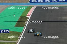 27.08.2006 Istanbul, Turkey,  Giancarlo Fisichella (ITA), Renault F1 Team, R26 and Nick Heidfeld (GER), BMW Sauber F1 Team, F1.06 - Formula 1 World Championship, Rd 14, Turkish Grand Prix, Sunday Race