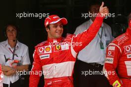 26.08.2006 Istanbul, Turkey,  Felipe Massa (BRA), Scuderia Ferrari gets pole position - Formula 1 World Championship, Rd 14, Turkish Grand Prix, Saturday Qualifying