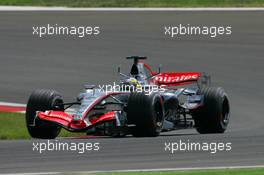 26.08.2006 Istanbul, Turkey,  Pedro de la Rosa (ESP), McLaren Mercedes, MP4-21 - Formula 1 World Championship, Rd 14, Turkish Grand Prix, Saturday Qualifying