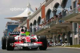 26.08.2006 Istanbul, Turkey,  Sakon Yamamoto (JPN), Super Aguri F1 Team, SA06 - Formula 1 World Championship, Rd 14, Turkish Grand Prix, Saturday Qualifying