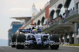 26.08.2006 Istanbul, Turkey,  Mark Webber (AUS), Williams F1 Team, FW28 Cosworth - Formula 1 World Championship, Rd 14, Turkish Grand Prix, Saturday Qualifying