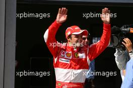 26.08.2006 Istanbul, Turkey,  Felipe Massa (BRA), Scuderia Ferrari gets pole position - Formula 1 World Championship, Rd 14, Turkish Grand Prix, Saturday Qualifying