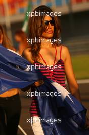 26.08.2006 Istanbul, Turkey,  Turkish Grand Prix grid girls practice for raceday grid presentation - Formula 1 World Championship, Rd 14, Turkish Grand Prix, Saturday