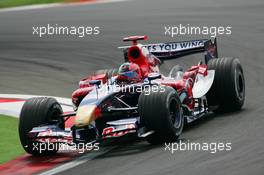 26.08.2006 Istanbul, Turkey,  Vitantonio Liuzzi (ITA), Scuderia Toro Rosso, STR01 - Formula 1 World Championship, Rd 14, Turkish Grand Prix, Saturday Qualifying