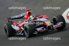 26.08.2006 Istanbul, Turkey,  Vitantonio Liuzzi (ITA), Scuderia Toro Rosso, STR01 - Formula 1 World Championship, Rd 14, Turkish Grand Prix, Saturday Practice