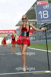 26.08.2006 Istanbul, Turkey,  Girl Girls Lady Ladies Women Babe Babes Chick Chicks - Formula 1 World Championship, Rd 14, Turkish Grand Prix, Saturday