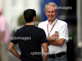 26.08.2006 Istanbul, Turkey,  Helmut Marko (AUT), Red Bull Racing, Red Bull Advisor talking with Scott Speed (USA), Scuderia Toro Rosso - Formula 1 World Championship, Rd 14, Turkish Grand Prix, Saturday