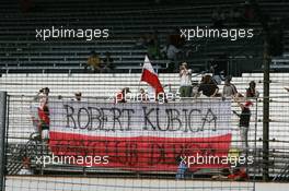 30.06.2006 Indianapolis, USA,  Fans of, Robert Kubica (POL), Test Driver, BMW Sauber F1 Team - Formula 1 World Championship, Rd 10, United States Grand Prix, Friday Practice