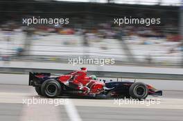 30.06.2006 Indianapolis, USA,  Vitantonio Liuzzi (ITA), Scuderia Toro Rosso, STR01 - Formula 1 World Championship, Rd 10, United States Grand Prix, Friday Practice