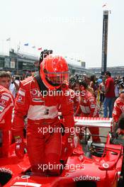 02.07.2006 Indianapolis, USA,  Michael Schumacher (GER), Scuderia Ferrari, 248 F1 - Formula 1 World Championship, Rd 10, United States Grand Prix, Sunday Pre-Race Grid