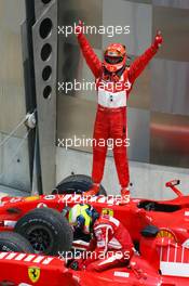 02.07.2006 Indianapolis, USA,  1st Place, Michael Schumacher (GER), Scuderia Ferrari, 248 F1, 2nd place Felipe Massa (BRA), Scuderia Ferrari, 248 F1, 3rd place Giancarlo Fisichella (ITA), Renault F1 Team, R26 - Formula 1 World Championship, Rd 10, United States Grand Prix, Sunday Podium