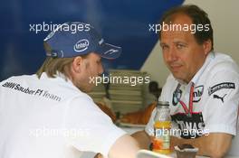 29.06.2006 Indianapolis, USA,  Nick Heidfeld (GER), BMW Sauber F1 Team, Willy Rampf (GER), BMW Sauber F1 Team, Chassis Technical Director  - Formula 1 World Championship, Rd 10, United States Grand Prix, Thursday