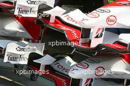 29.06.2006 Indianapolis, USA,  Toyota Racing, front wings - Formula 1 World Championship, Rd 10, United States Grand Prix, Thursday