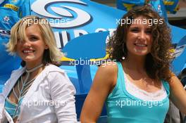 29.06.2006 Indianapolis, USA,  Renault Girls - Formula 1 World Championship, Rd 10, United States Grand Prix, Thursday