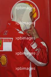 02.02.2006 Valencia, Spain,  Michael Schumacher (GER), Scuderia Ferrari, Pitlane, Box, Garage - Formula One Testing, Circuito Ricardo Tormo (ESP)