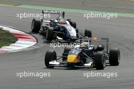 19.08.2006 Nürburg, Germany,  Sébastien Buemi (SUI), ASL Mücke Motorsport, Dallara F305 / Mercedes, in front of Giedo van der Garde (NED), ASM Formula 3, Dallara F305 Mercedes - F3 Euro Series 2006 at Nürburgring